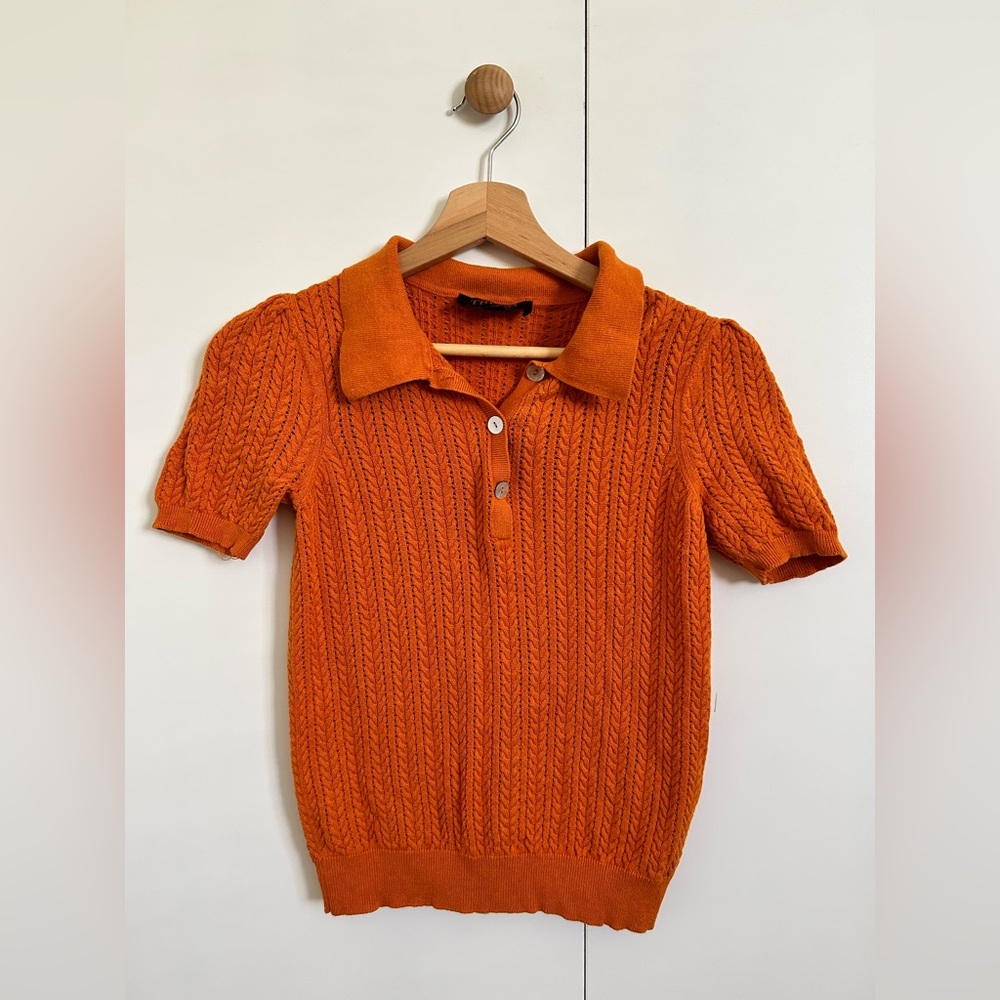 Knit sweater, cropped, pumpkin color, oyster shell buttons